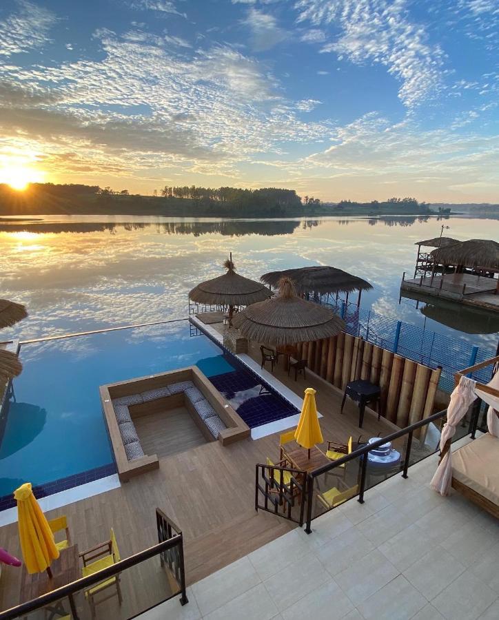 Cabana Costa Azul Hotel Сиудад дел Есте Екстериор снимка